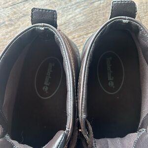 Vintage Dark Brown timberland Hiker/chukka style boots. Amazing condition.